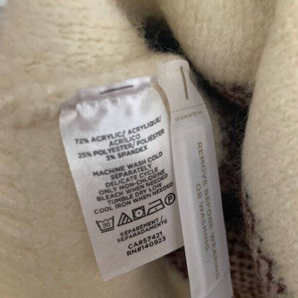 NWT Lou & Grey Aztec Southwestern Cabincore Nordic Ski Cozy Sweater - Size SM - Picture 7 of 8